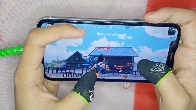 🔥iPhone XR BGMI Test after 10 Days of iOS 17.2.1 | Lag? | 10 Days Bgmi Review смотреть онлайн