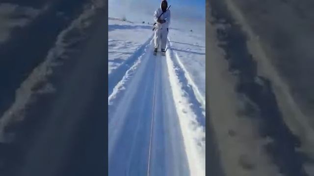 НА охотничьих лыжах за снегоходом смотреть онлайн
