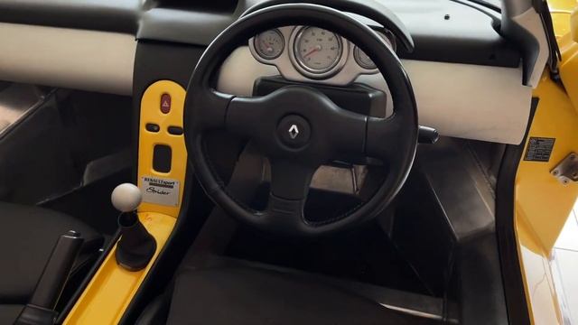 1997 Renault Sport Spider смотреть онлайн