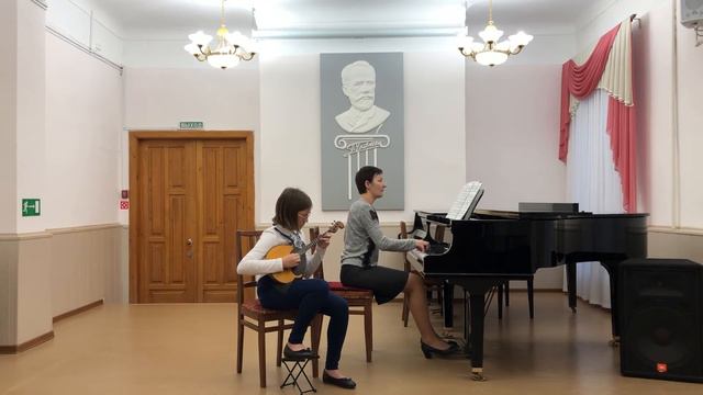 «Маленькая соната» И. Линике переложение К. Рюккера 1 и 2 часть смотреть онлайн