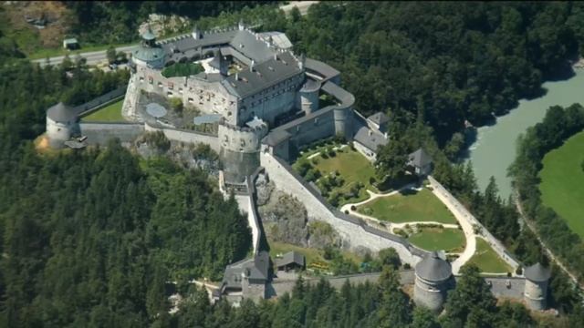 Hohenwerfen Castle, Austria - Learn about this majestic castle and a glimpse into its history. смотреть онлайн