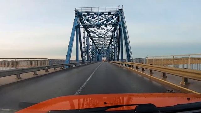 Подарил сестре машину на день рождения. Toyota Corolla АПЕЛЬСИНКА. смотреть онлайн