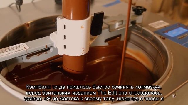 Как выглядит 50-летняя Наоми Кэмпбелл в купальнике в инстаграме и в реальной жизни смотреть онлайн