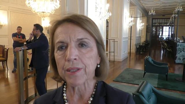 Intervista a Elsa Fornero смотреть онлайн