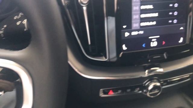 Volvo XC60 Nuevo de nuestro stock смотреть онлайн