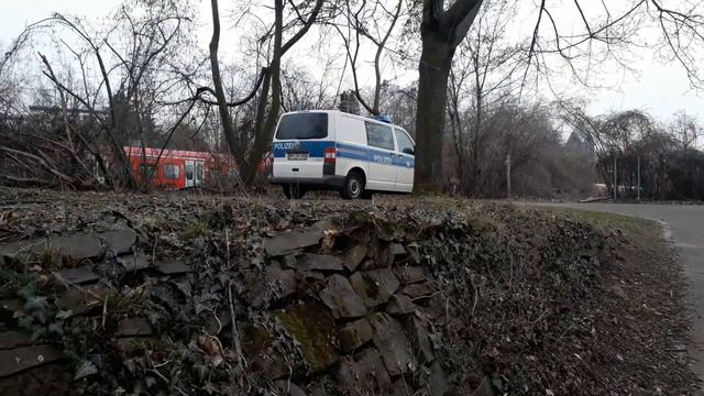 Person von Regionalbahn 27 erfasst - verstorben am Bahnhof Bonn-Oberkassel am 08.03.21 смотреть онлайн