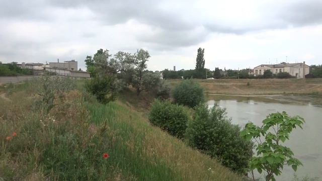 Ставок (водоём) часть 3 - Крым в селе Красная Зорька Симферопольский район. смотреть онлайн