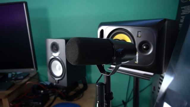 EPIC HOME RECORDING STUDIO SETUP | Maxin Passion (2023) смотреть онлайн