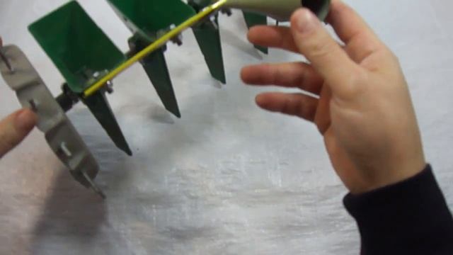 Ручная сеялка СМК смотреть онлайн