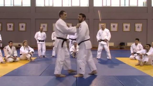 Видео 10: Евгений Кулдин - Работа ногами - АШИ-ВАЗА смотреть онлайн