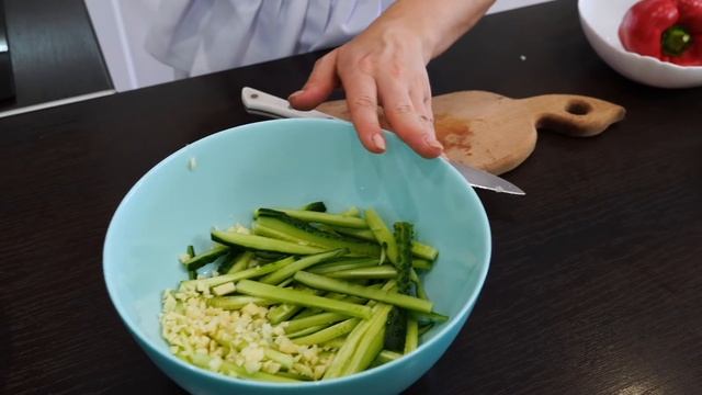 Сытный и Очень вкусный САЛАТ ? ? смотреть онлайн