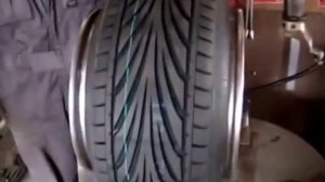 Одеваем резину на широкий диск