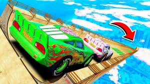 СПУСК БЕЗ ТОРМОЗОВ НА ЗОМБИ МОЛНИИ МАКВИНЕ И РОЗОВОМ МАКВИНЕ ПО ТРАМПЛИНУ  ГТА 5 МОДЫ РАЙЛЮХА