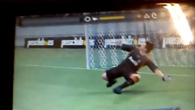 LAG ESPECTACULAR DEL PES 2010 (ERROR DEL PRO EVOLUTION SOCCER 2010 ) смотреть онлайн