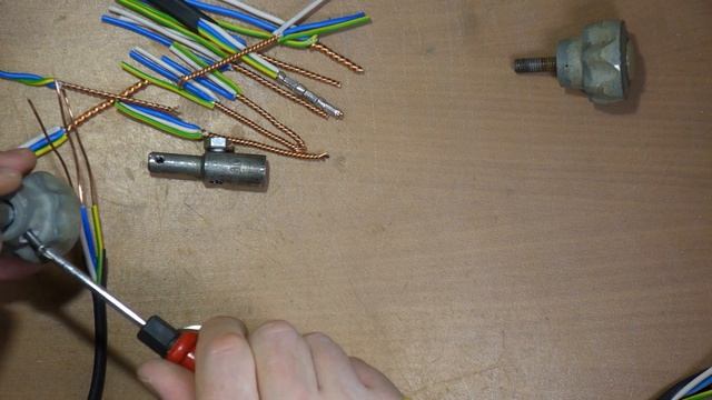 Инструмент для скрутки проводов смотреть онлайн