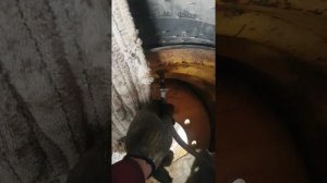 замена резины на грунтовом катке, с заменой жидкости в колесах.