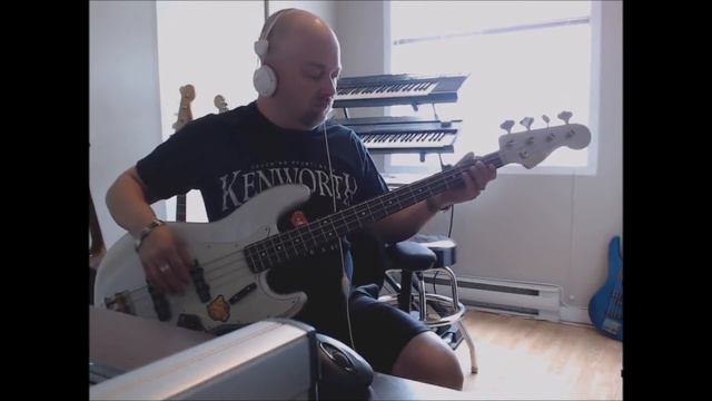 Squier Classic Vibe Jazz Bass 60' Inca Silver test смотреть онлайн