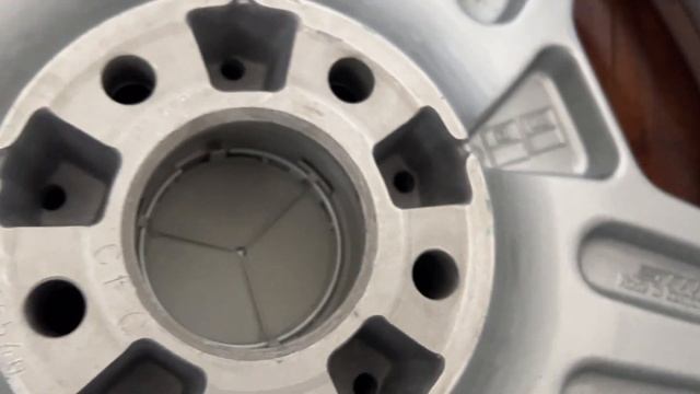 19" AMG Monoblock wheels смотреть онлайн