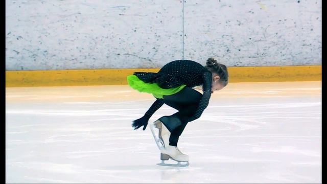 Зудикова Анастасия выступление г.Казань "Зимние Забавы" - Юный фигурист 2016" 28.12.2021г. смотреть онлайн