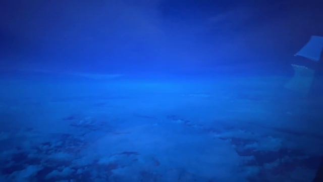 (Luxurious Flight) Hainan Airlines HU7157 Shenzhen (SZX) - Chongqing Jiangbei (CKG) 6/9/2023 B787-9 смотреть онлайн