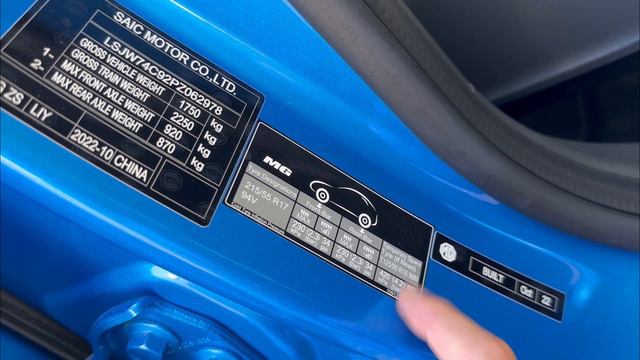 MG Tutorial - 🛞Tyre Pressure Monitoring System - How to Check, Pump, Reset - EVERYTHING EXPLAINED смотреть онлайн