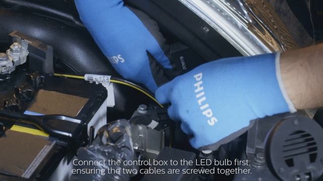 How to replace Nissan Juke headlight bulbs смотреть онлайн