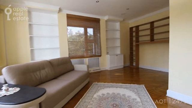 Аренда трехэтажного с видовым эркером в КП "Жуковка" смотреть онлайн