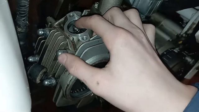 настройка клапанов на yx 125 153 fmi смотреть онлайн