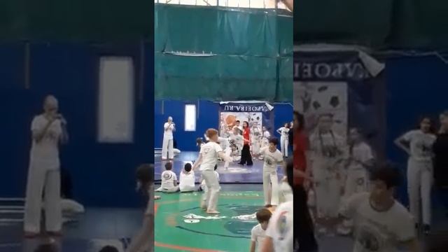 ЧЕМПИОНАТ ПО КАПОЭЙРА смотреть онлайн