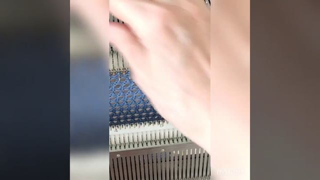 Узор 1"сетка". Вяжется на одной фонтуре, на любой вязальной машине. смотреть онлайн