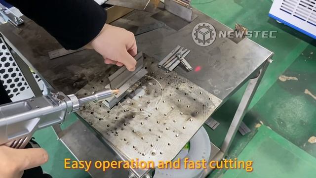 Cheapest 4 In 1 Portable 1500w 2000w Fiber Laser Welder Hand Held Laser Welding Machine In Russian