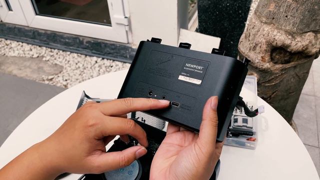 Fender Newport Teardown - inside | Nội thất cũng ổn chứ ??? смотреть онлайн