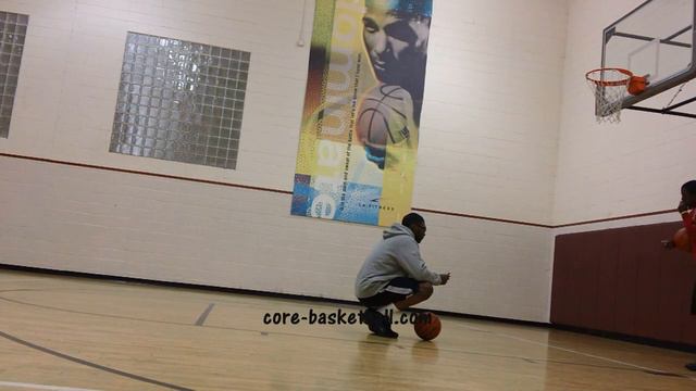 Darnell Butler Week 43: NBA Ball Handling Drills Pt 2 смотреть онлайн