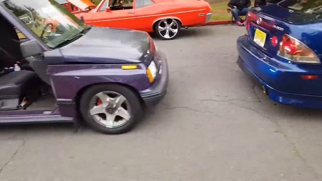 Classic Riderz at JFK carshow in Paterson NJ May 7,2017. Where's my doors? смотреть онлайн