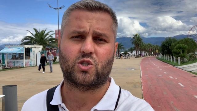 БАТУМИ В СЕНТЯБРЕ. ЧТО ПРОИСХОДИТ НА ВЕРХНЕМ ЛАРСЕ? смотреть онлайн