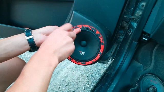 Замена штатных динамиков в Lada (ВАЗ) Priora на DL Audio Gryphon 165 Pro смотреть онлайн