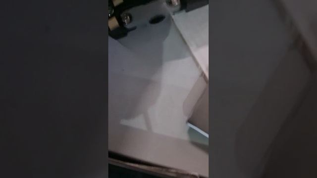 замена верхней петли на стеклянных дверях смотреть онлайн