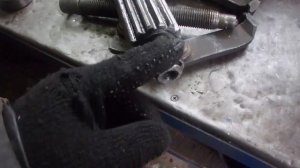 Снятие всех подшипников КПП ДТ 75. Отличия КПП с реверсом от КПП без реверса.