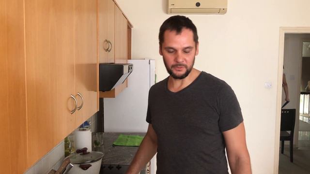 Жизнь на Кипре - [ 3 ], Аия Напа, Паралимни, Физкультура #vlog #cyprus #ayianapa #pernera #kohili смотреть онлайн