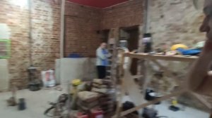 Правильная зачистка кирпича под лофт. Черновые работы после стяжки. Апрель 2021