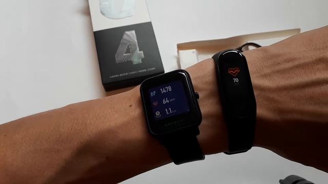 Обзор на Xiaomi mi band 4 с Pandao за 1530рублей смотреть онлайн