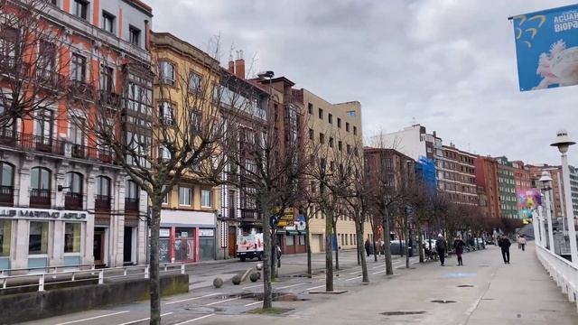 # 372 "Социальные" Районы Испании. Шум, Грязь И Сомнительные Соседи. Аликанте. Недорогие Квартиры смотреть онлайн