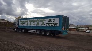 Заезд задним ходом в гараж под 90°. Фура.