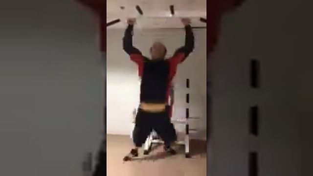 70 подтягиваний(pull-ups) смотреть онлайн