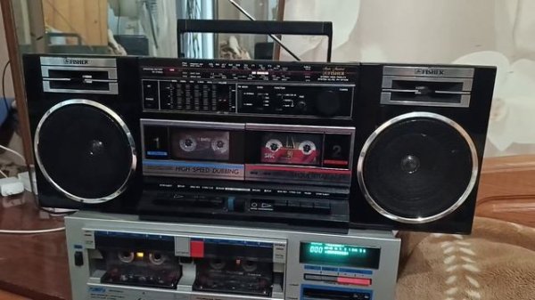 музыкальный центр FISHER