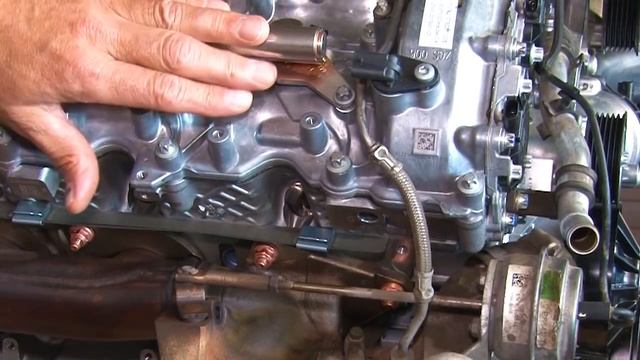 Когда зажигается лампа "Проверьте двигатель" смотреть онлайн