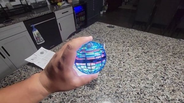 Flying Ball Toys, Flying Orb Hover Ball, 360° Rotating Fidget Cool Toys Review, Pretty fun just nee