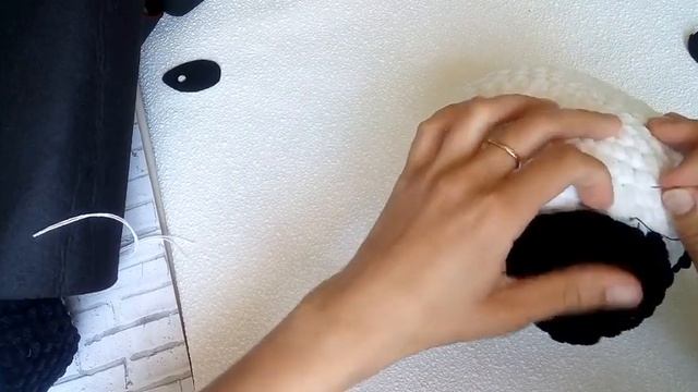 BIG PLUSH PANDA PATTERNS смотреть онлайн