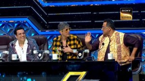 Govinda ने Vartika के साथ लगाए ठुमके | Super Dancer 4 | Govinda Ke Thumke