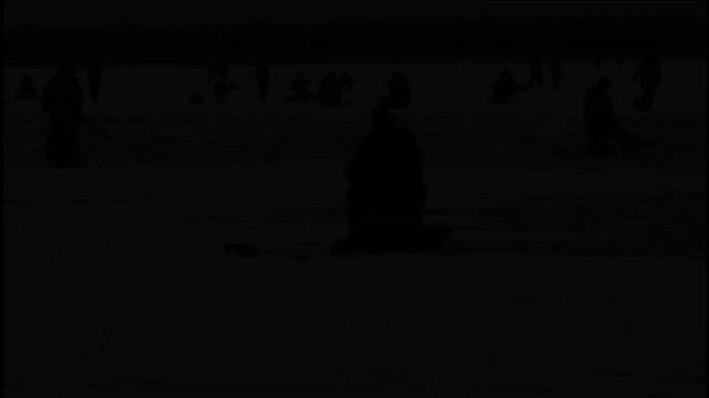 Зимняя рыбалка в Лаврово Ладожское Озеро 9 февраля 2020 года Это Ладога русская рыбалка. смотреть онлайн